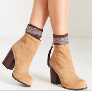 Jeffrey Campbell Rumble suede tan booties